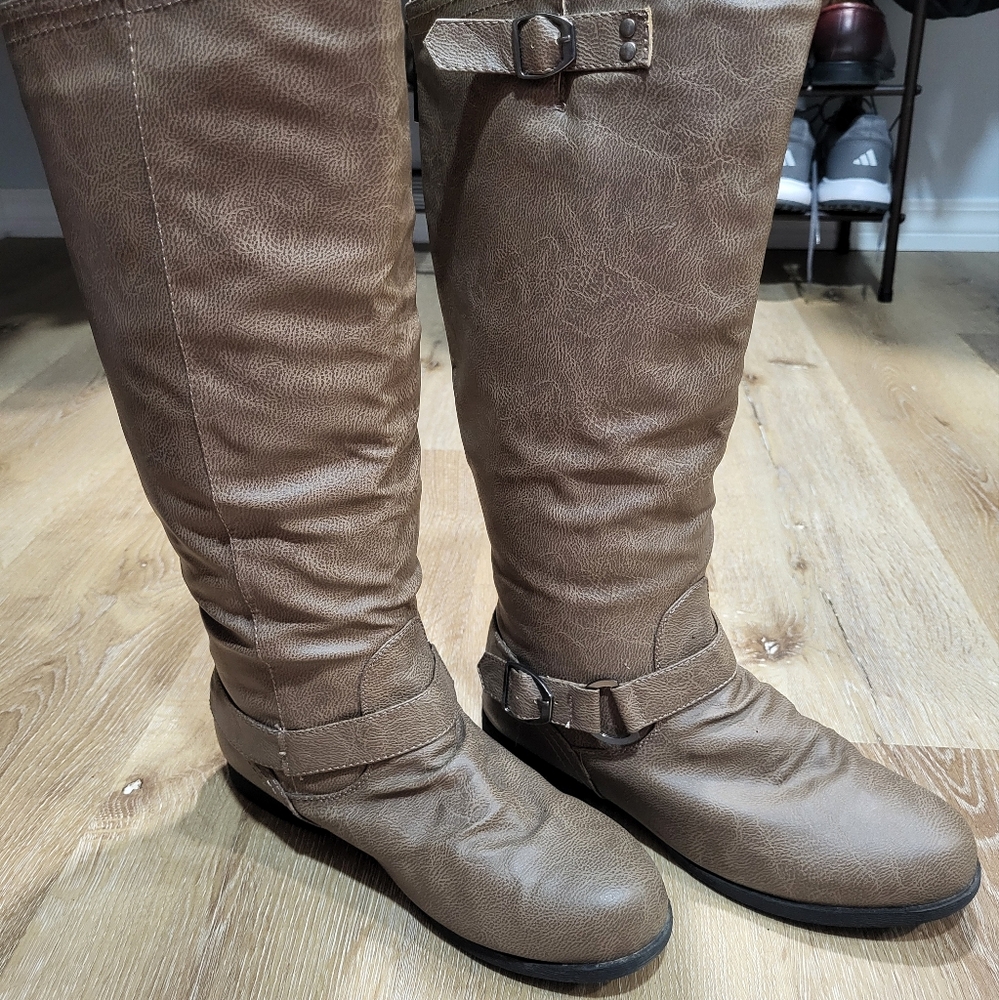 TOP Moda Brown Knee High Boots with Buckle Details